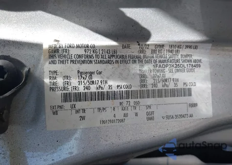 2013 Ford Focus Se z USA, uszkodzony, nr VIN 1FADP3K25DL178459